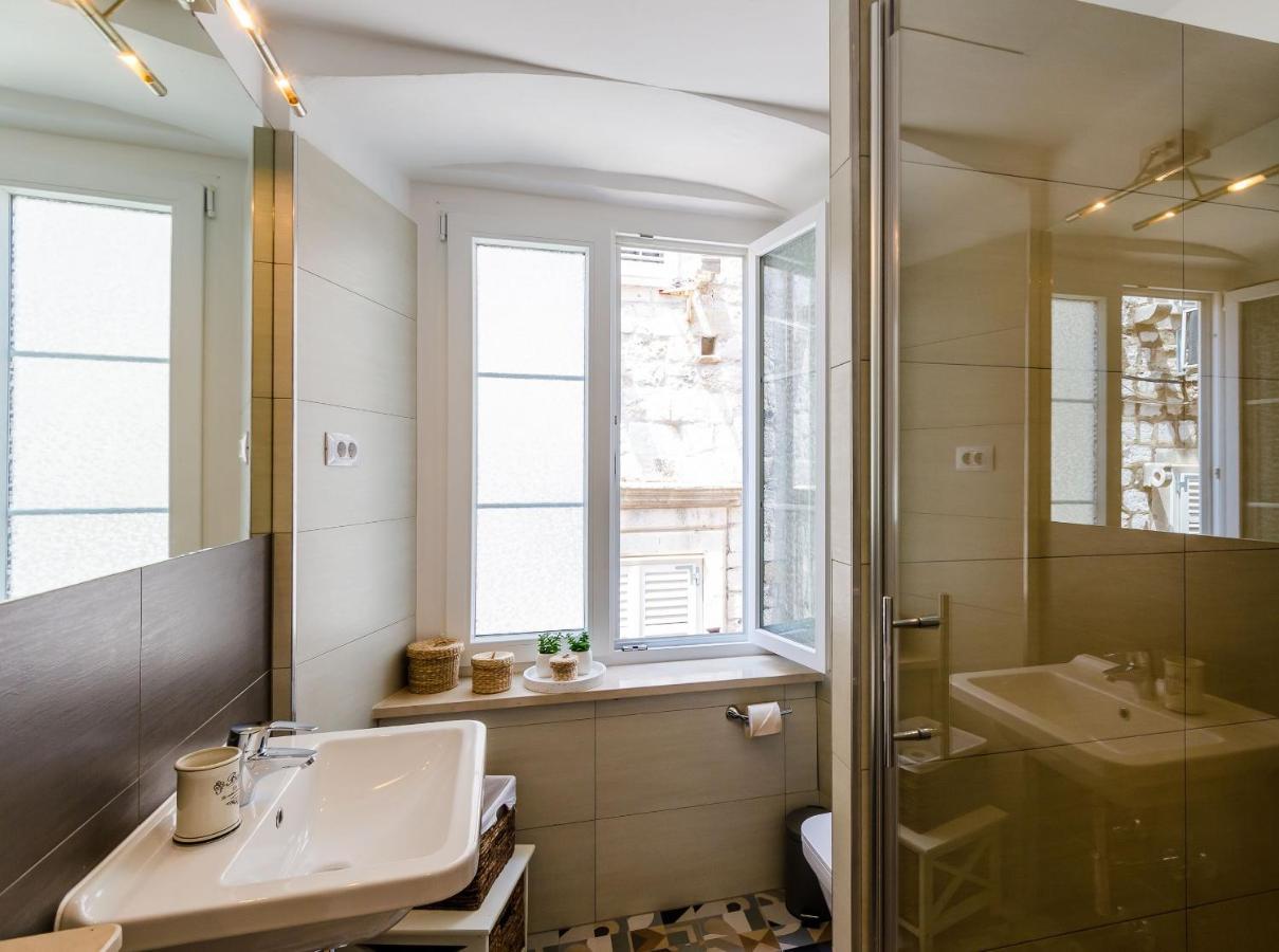 Midtown Apartments Dubrovnik Rum bild