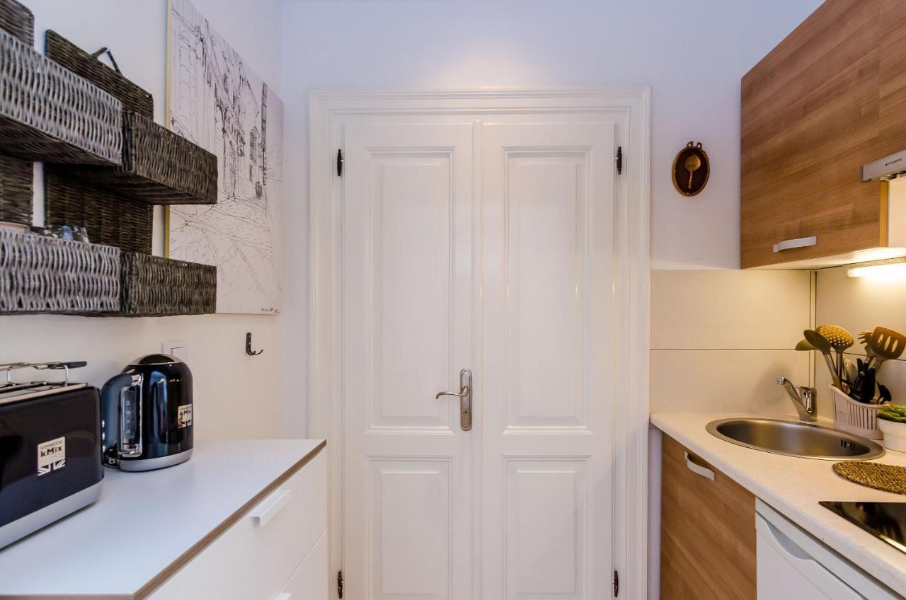 Midtown Apartments Dubrovnik Rum bild